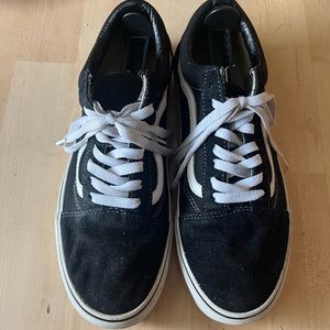 Men’s Vans old skool size 9